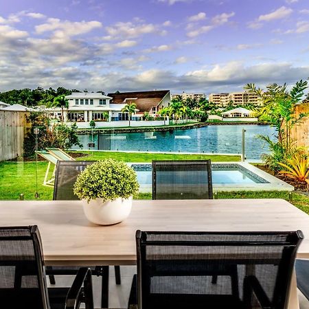 Blue Lagoon Villa A 쿠란다 외부 사진
