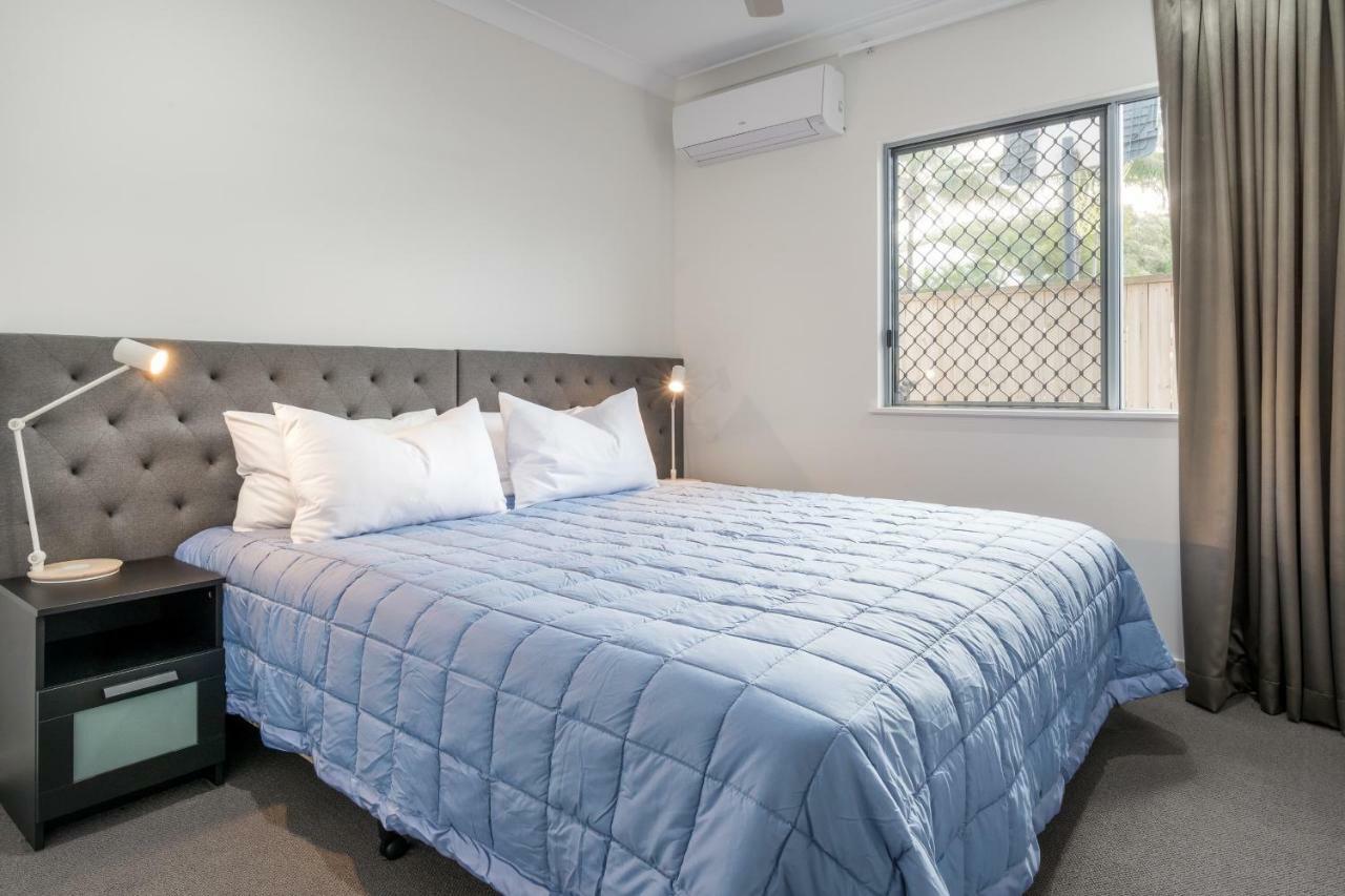 Blue Lagoon Villa A 쿠란다 외부 사진