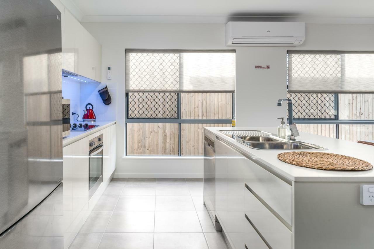 Blue Lagoon Villa A 쿠란다 외부 사진